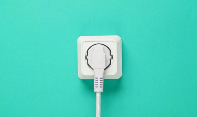 Tout ce qu'il faut savoir sur les bornes de recharge &agrave; SAINT-LEONARD
